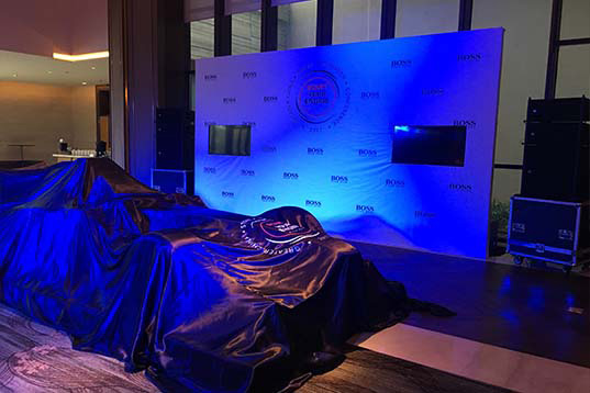 ���_����